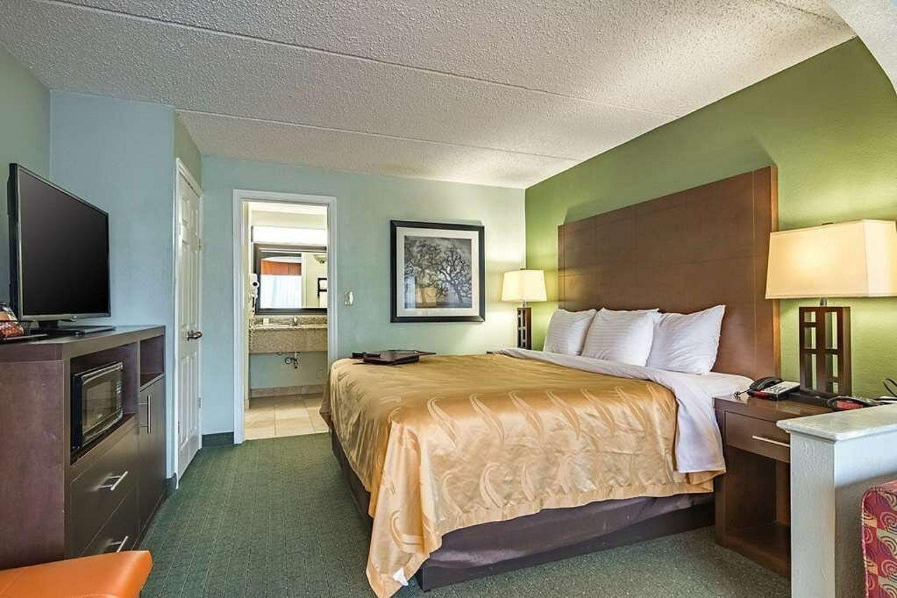 Quality Inn Columbus Near Fort Benning Екстер'єр фото