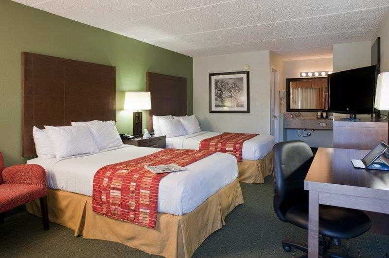 Quality Inn Columbus Near Fort Benning Екстер'єр фото