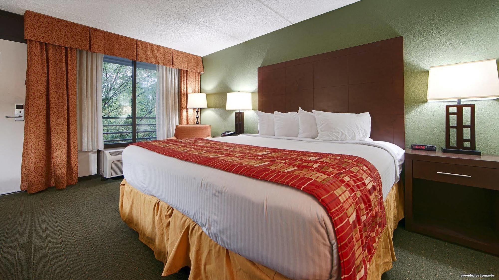 Quality Inn Columbus Near Fort Benning Екстер'єр фото