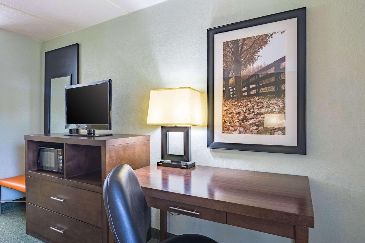 Quality Inn Columbus Near Fort Benning Екстер'єр фото